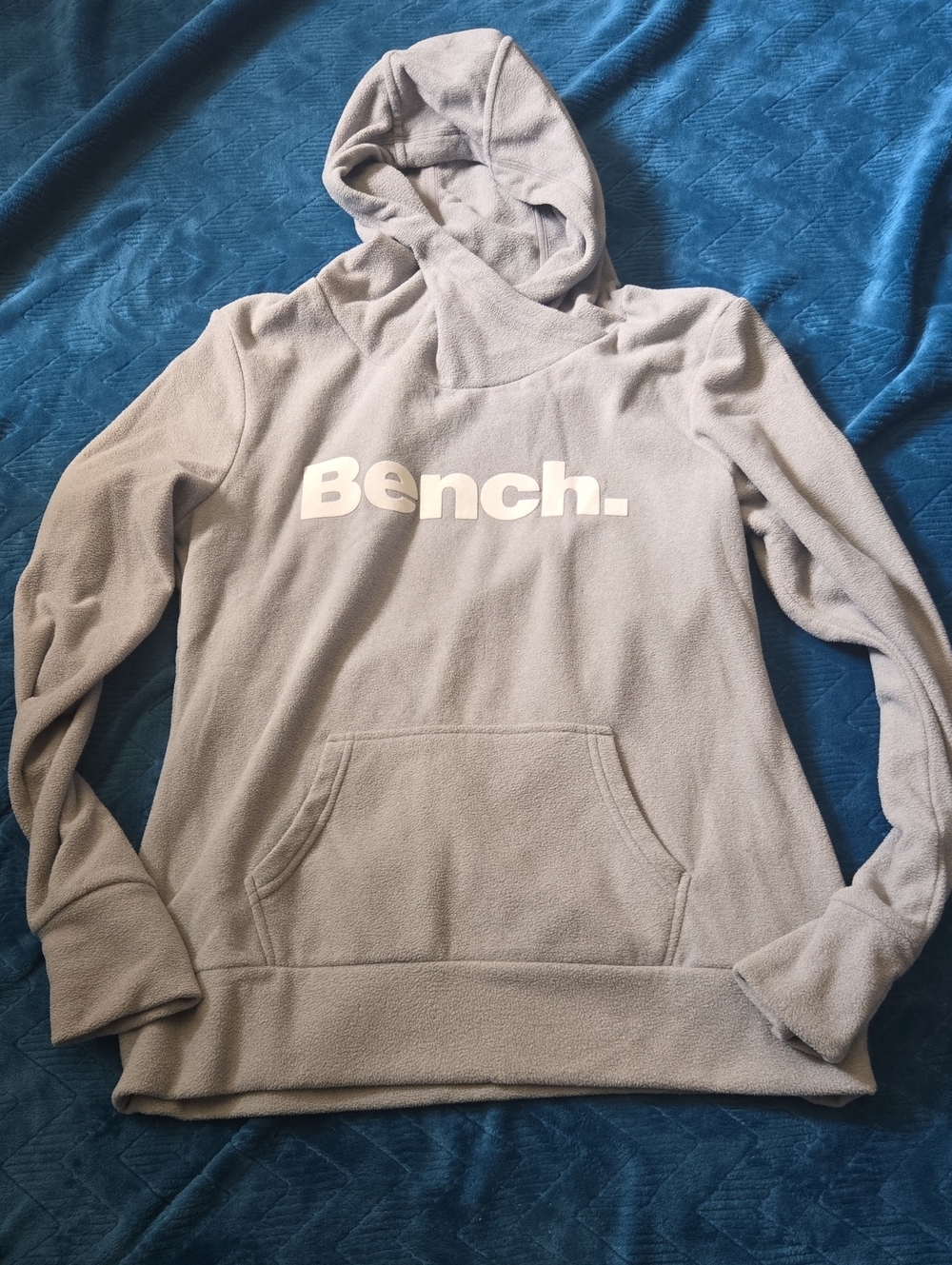 BENCH FLEECE PULLOVER HOODIE